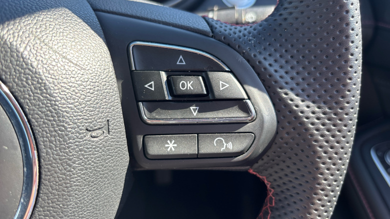 MG HS 1.5 T-GDI PHEV SE 5dr Auto Hatchback